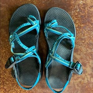 chacos